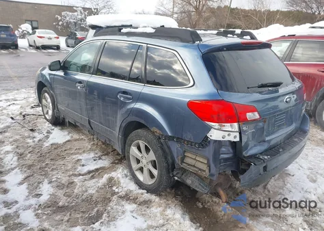 2013 Subaru Outback 2.5I Premium z USA, uszkodzony, nr VIN 4S4BRBCC9D3285779